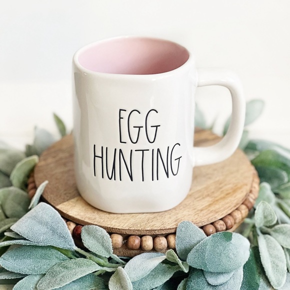 NEW Rae Dunn Egg Hunting Mug - Picture 2 of 3